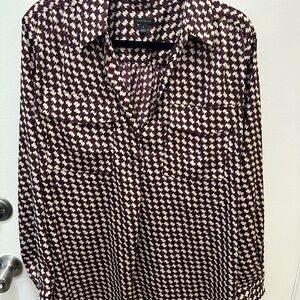 Express Houndstooth Blouse - Burgundy and Cream